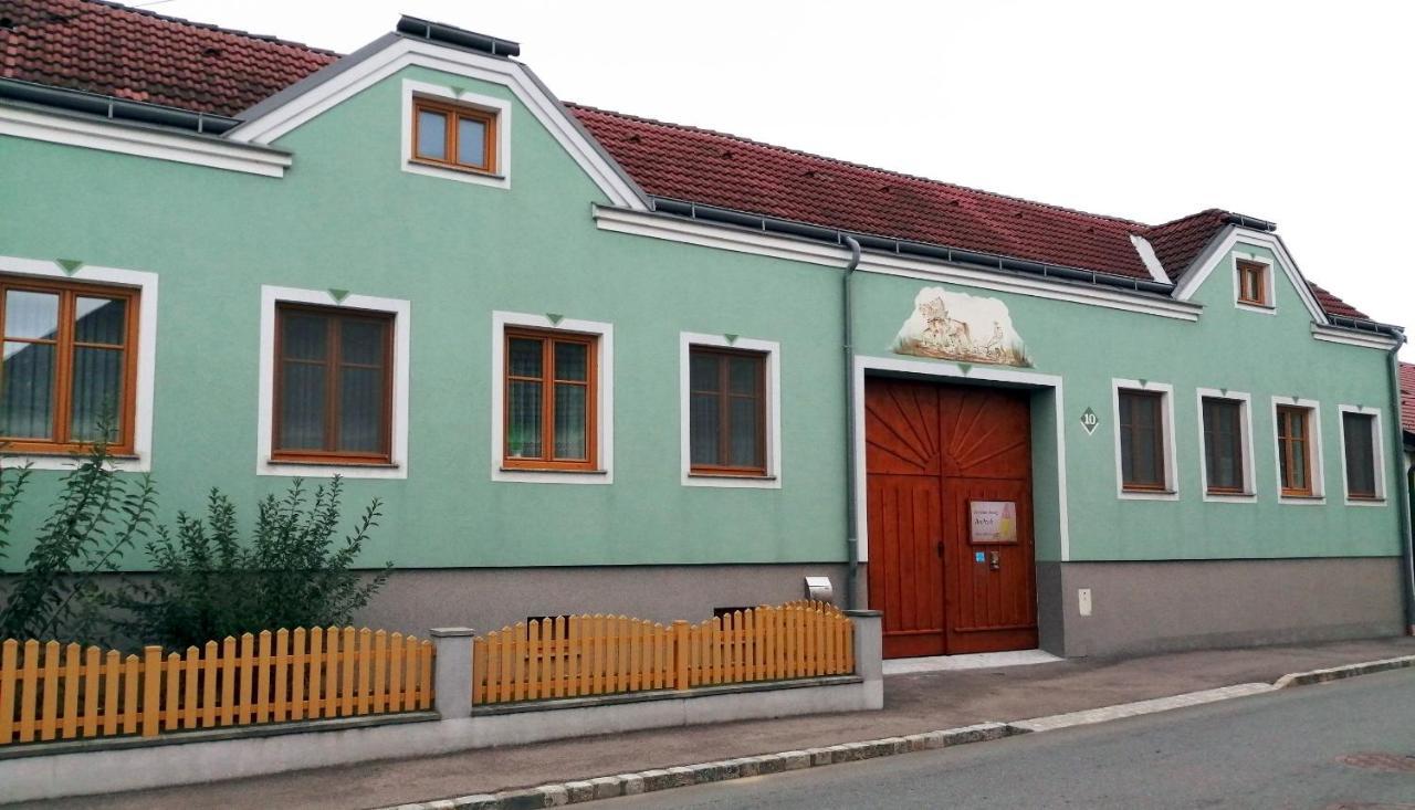 Wohlfuehlhof Bachzelt Hotell Weitersfeld Eksteriør bilde